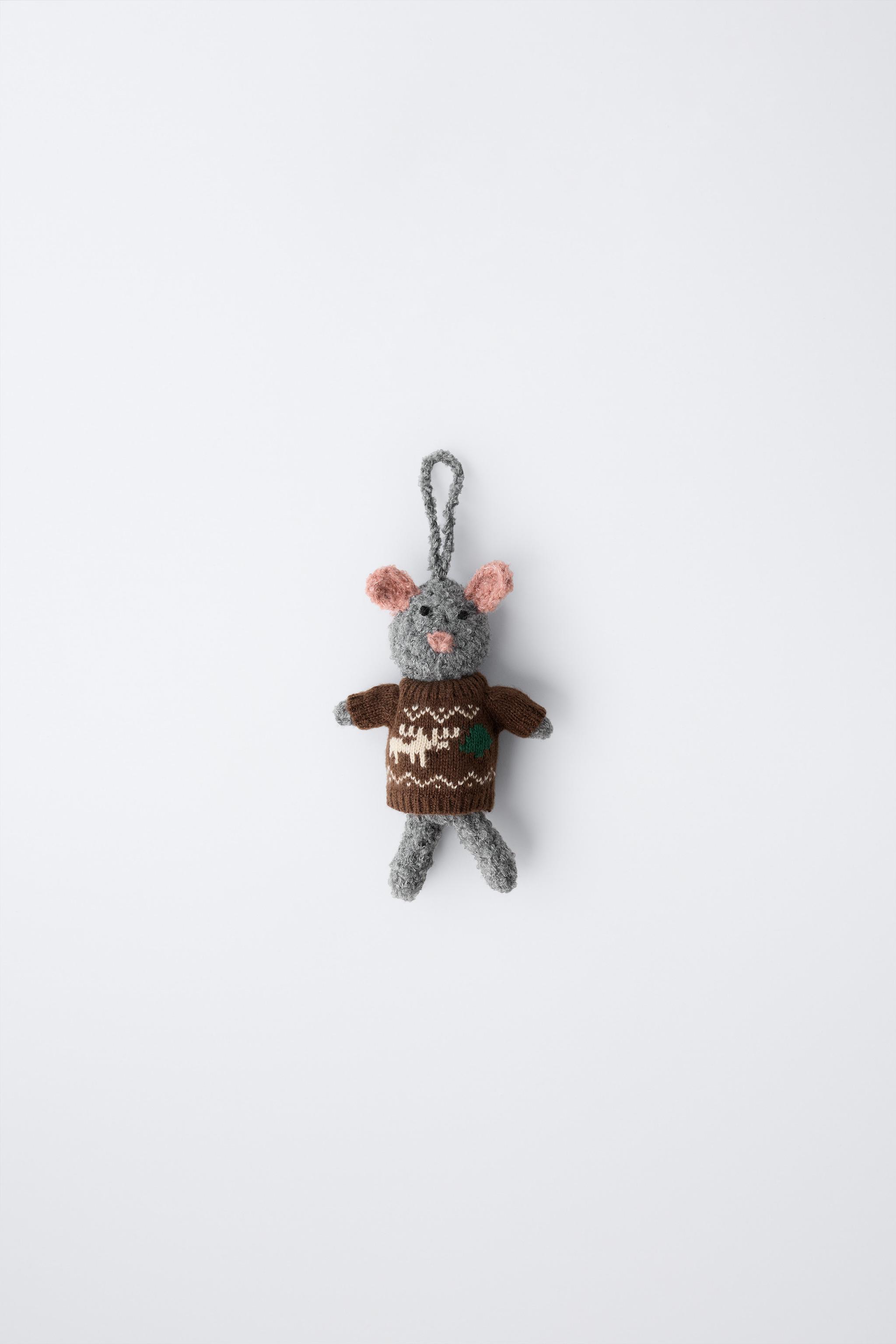 KNITTED BEAR ORNAMENT